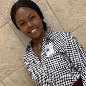 Meet your Posher, Jasmine